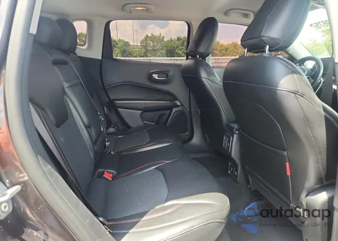 2018 Jeep Compass Trailhawk из США, поврежденный, VIN 3C4NJDDB5JT451371